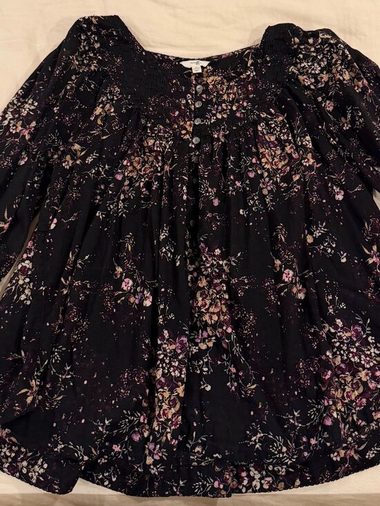Terra & Sky Tops - Terra & Sky Black Floral Smocked Long Sleeve Boho Peasant Tunic Blouse Plus Size